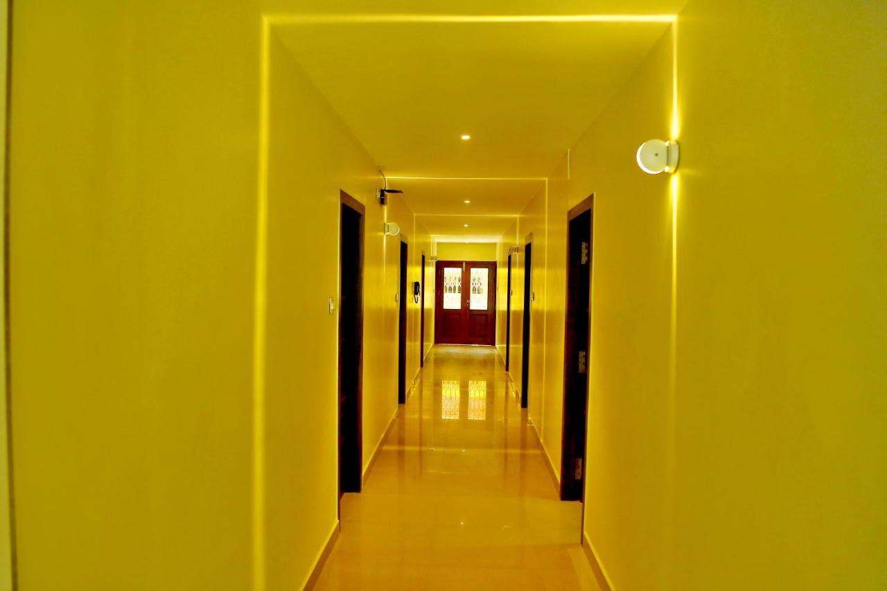 Hotel Kek Grand Park Ченай Екстериор снимка