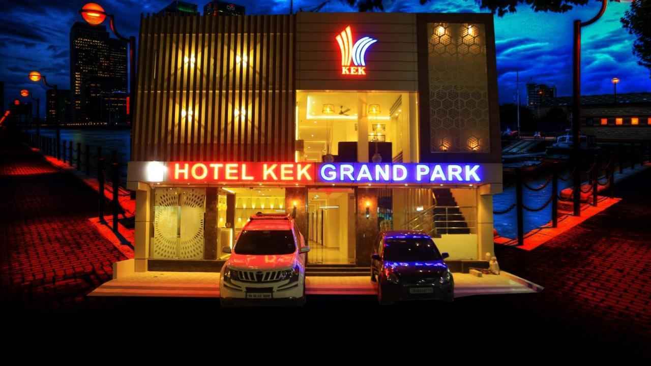 Hotel Kek Grand Park Ченай Екстериор снимка
